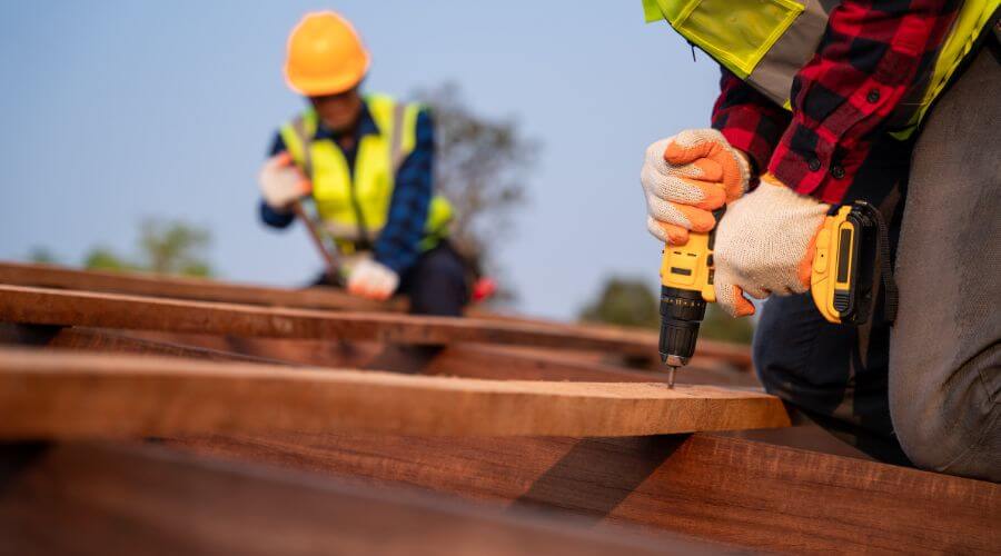 Professional residential roofers in Scammon, KS